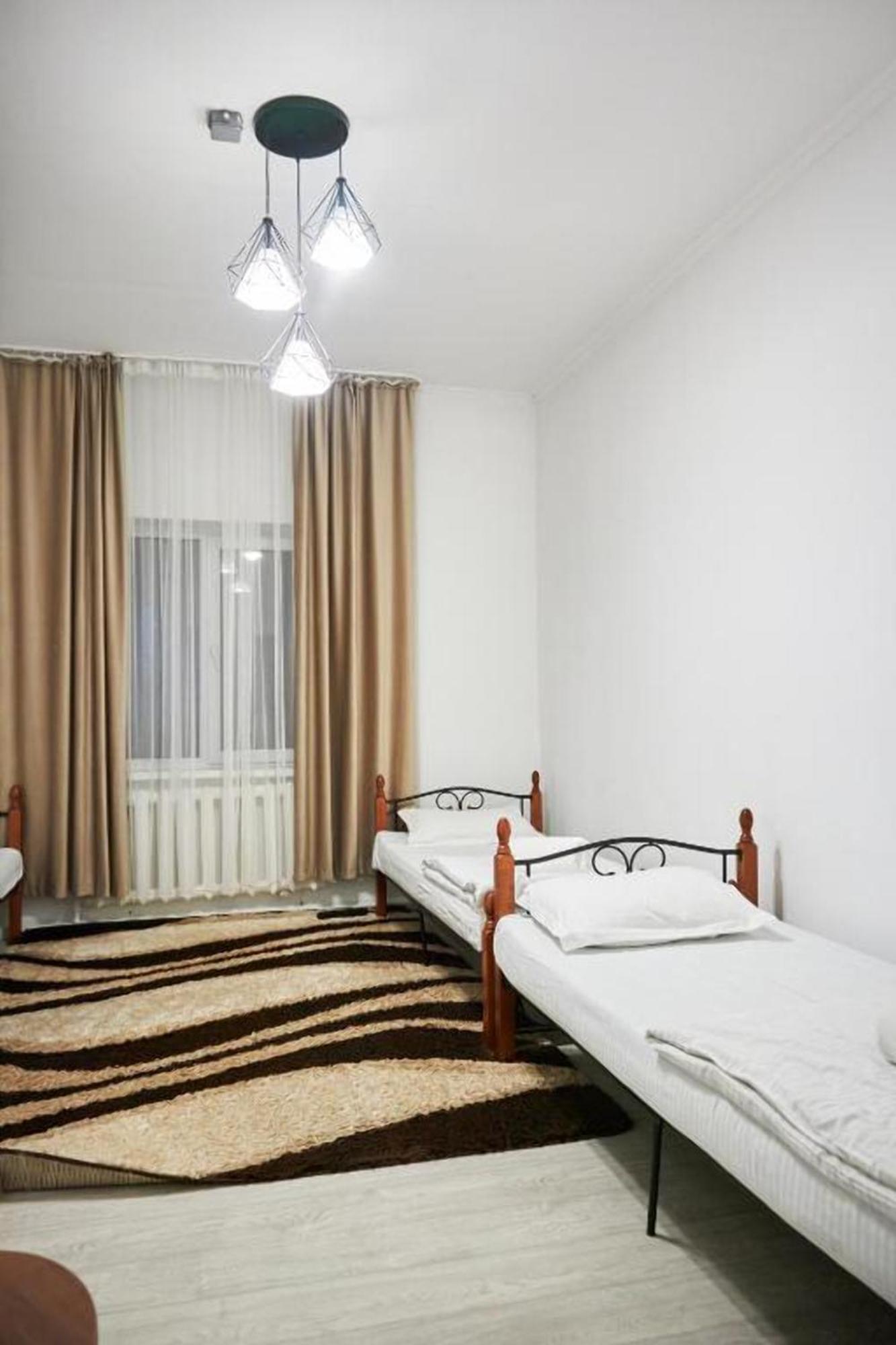 Sweet Vibe Hotel อัลมาตี ภายนอก รูปภาพ